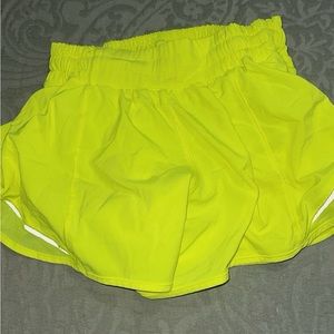 Lululemon size 4 4” shorts